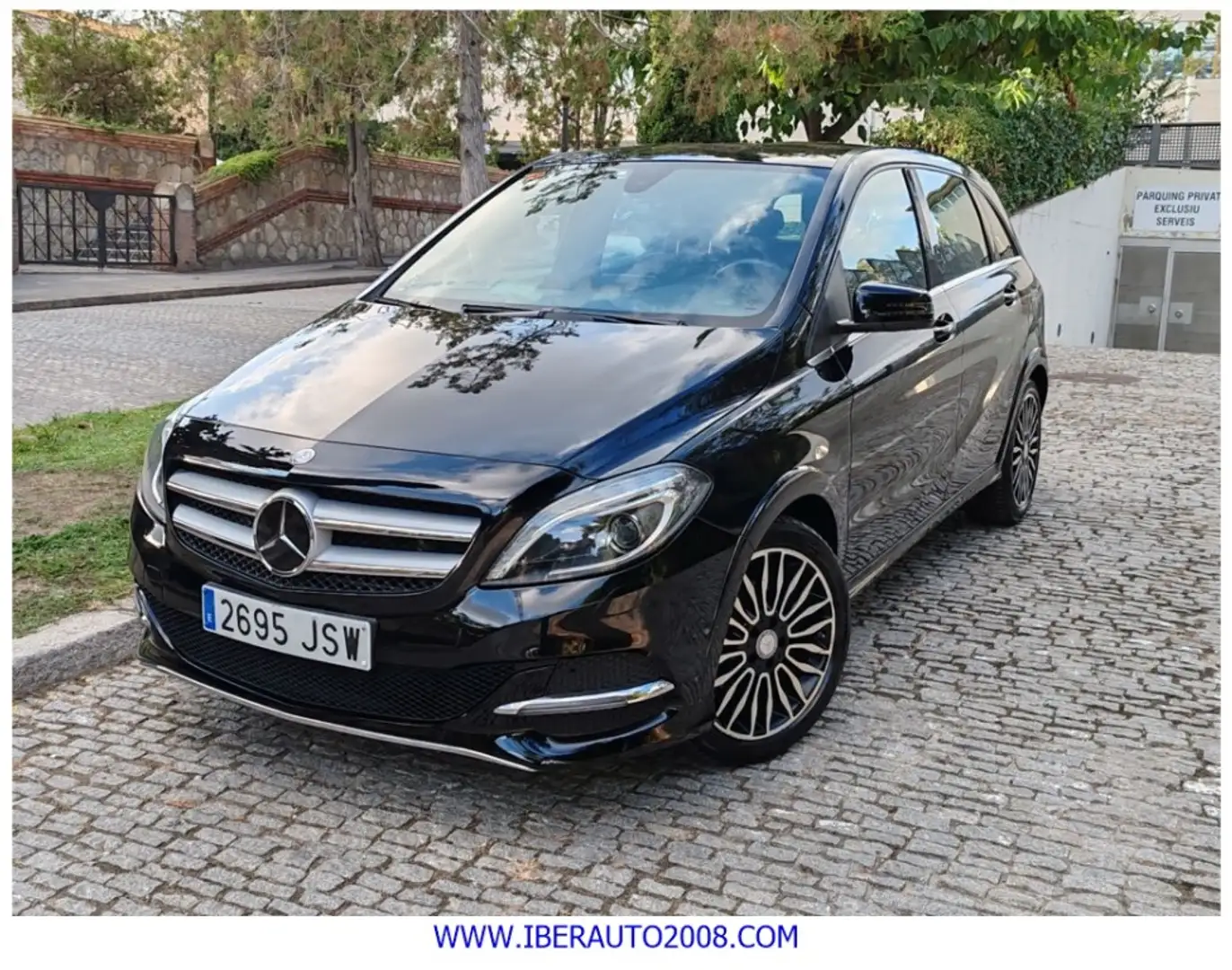 Mercedes-Benz B 250 e Noir - 1