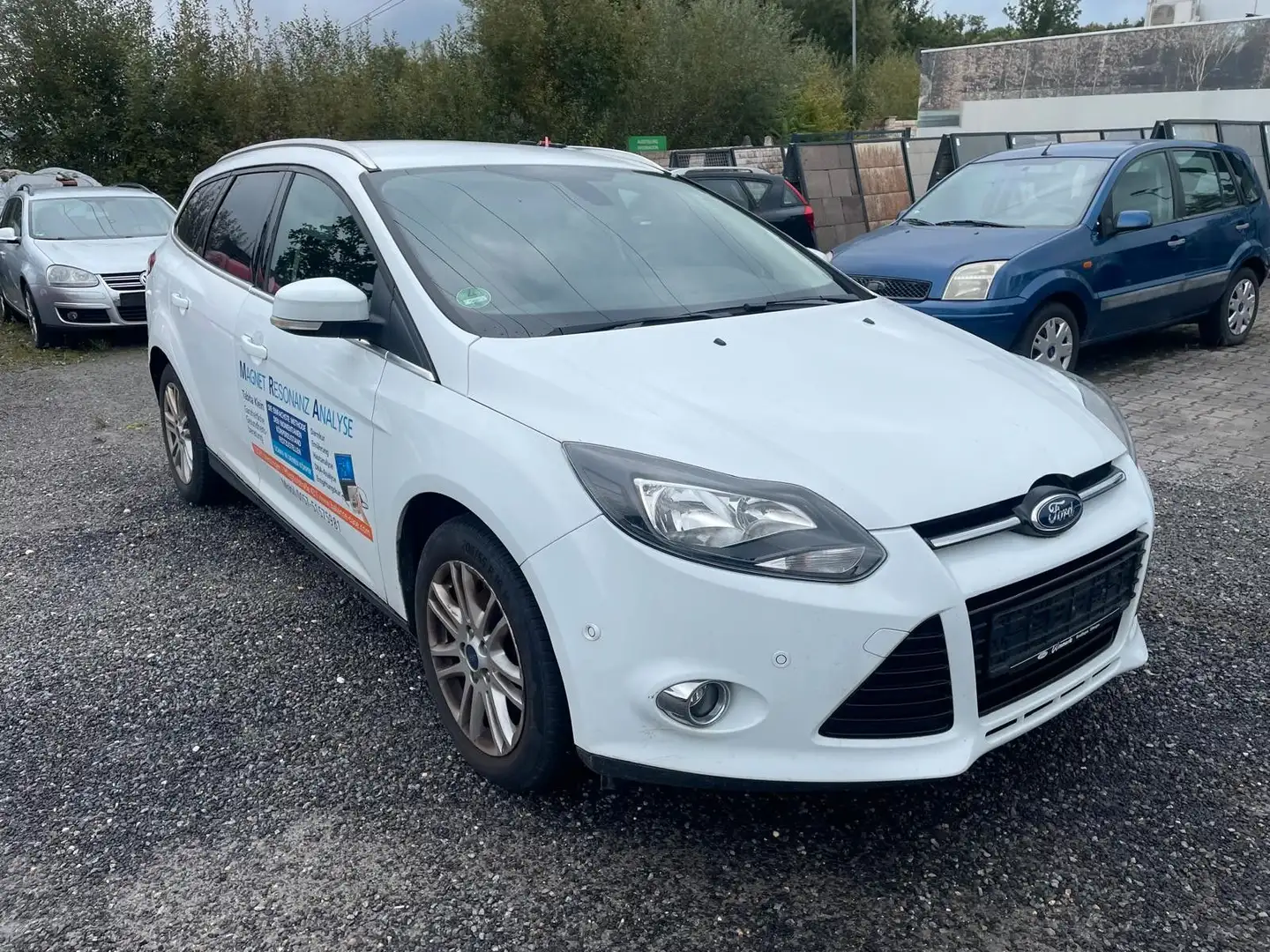Ford Focus Turnier Titanium Weiß - 1
