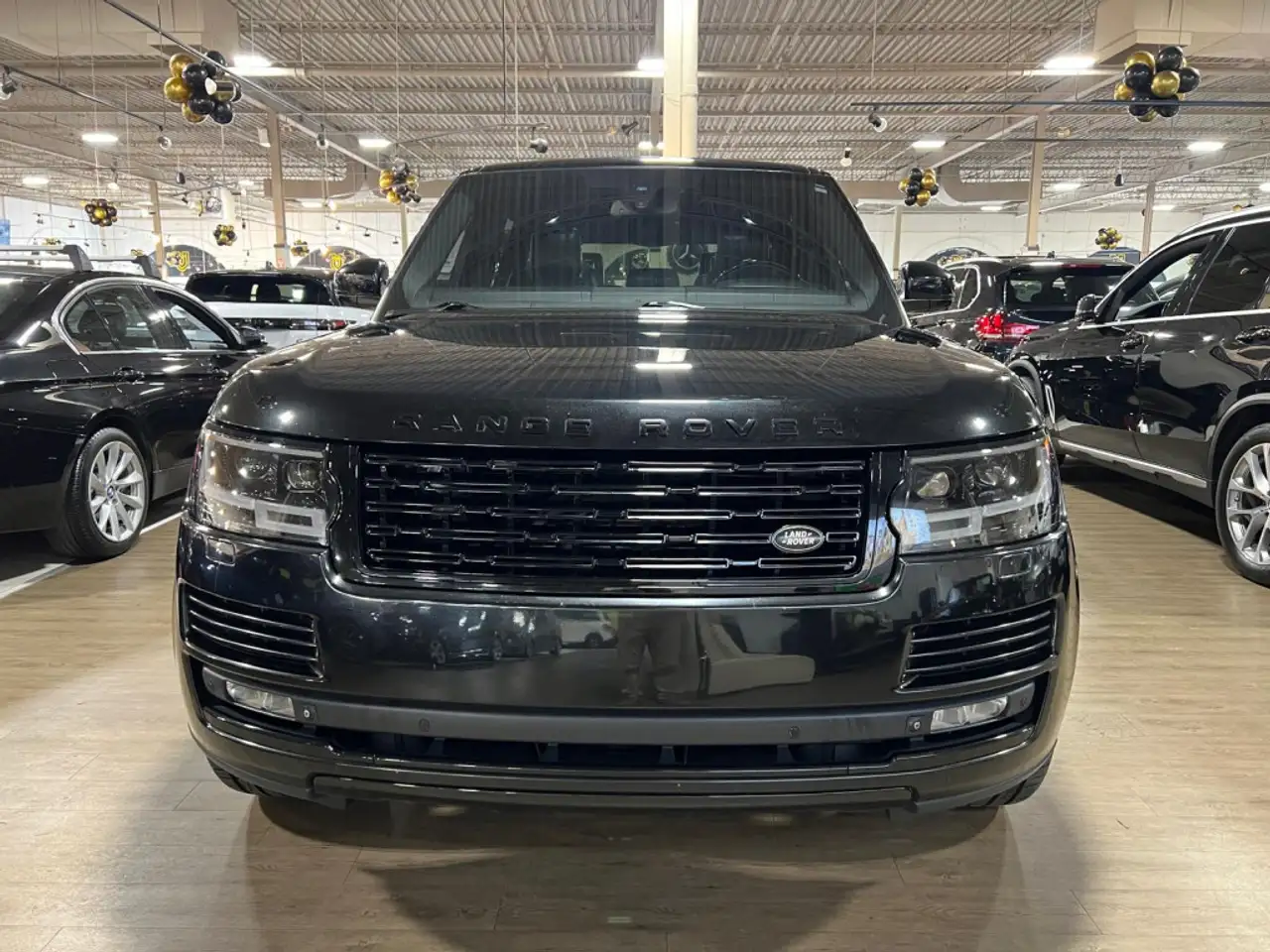 Land Rover Range Rover снимка Land Rover Range Rover