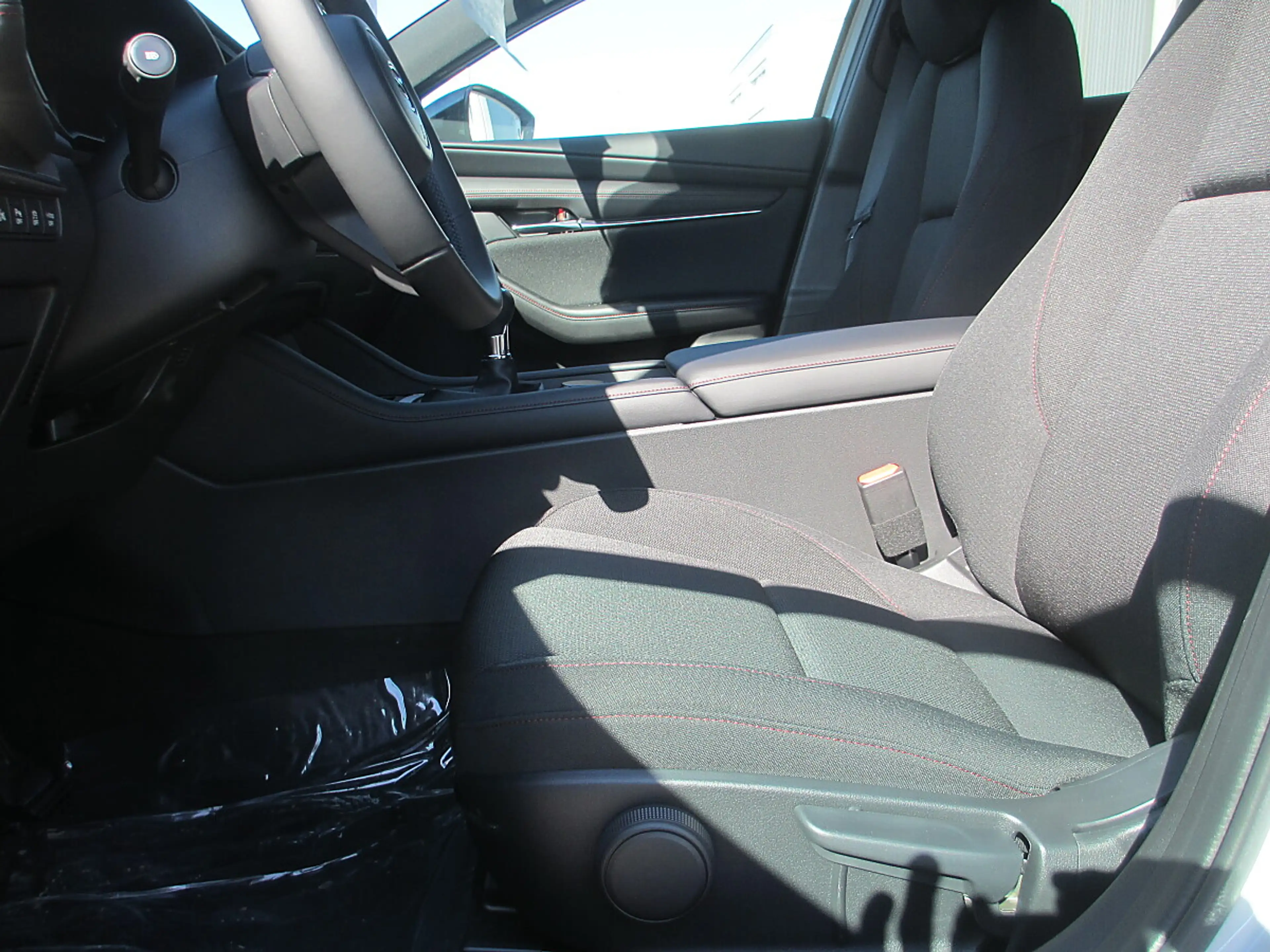 Mazda 3 Mazda3 e-Skyactiv-G140 Homura — photo 13