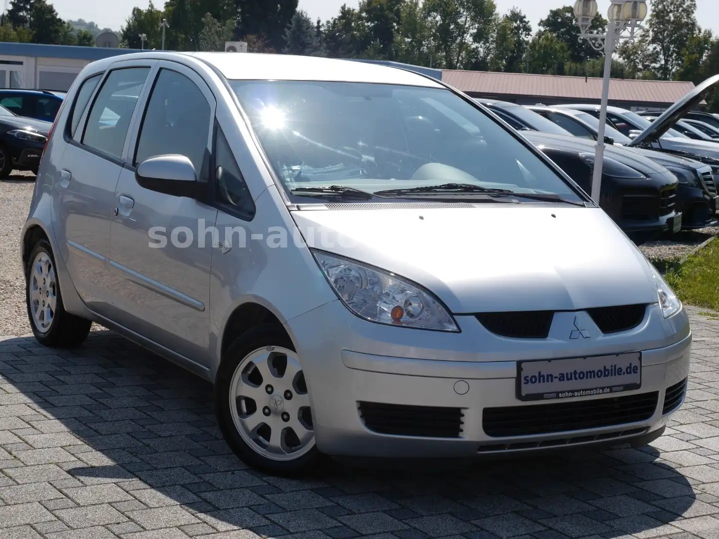 Mitsubishi Colt Lim. 5-trg 1.3 Invite AUTOMATIK/Klima/SR+WR Silber - 2
