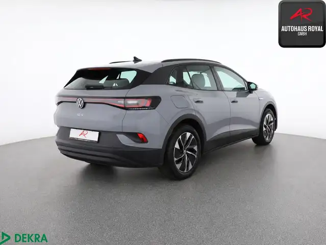 Volkswagen Id.4 view 5