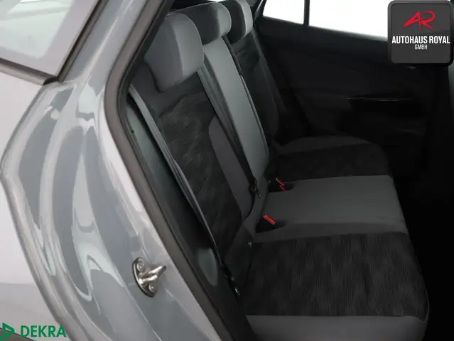 Volkswagen Id.4 view 12