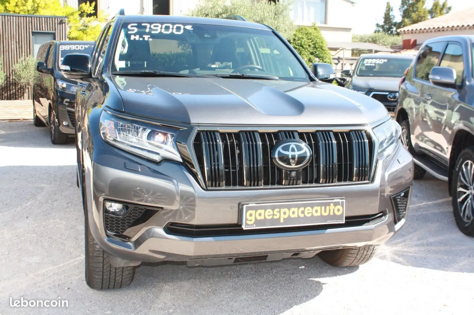 Toyota Land Cruiser lounge ba Grigio - 1
