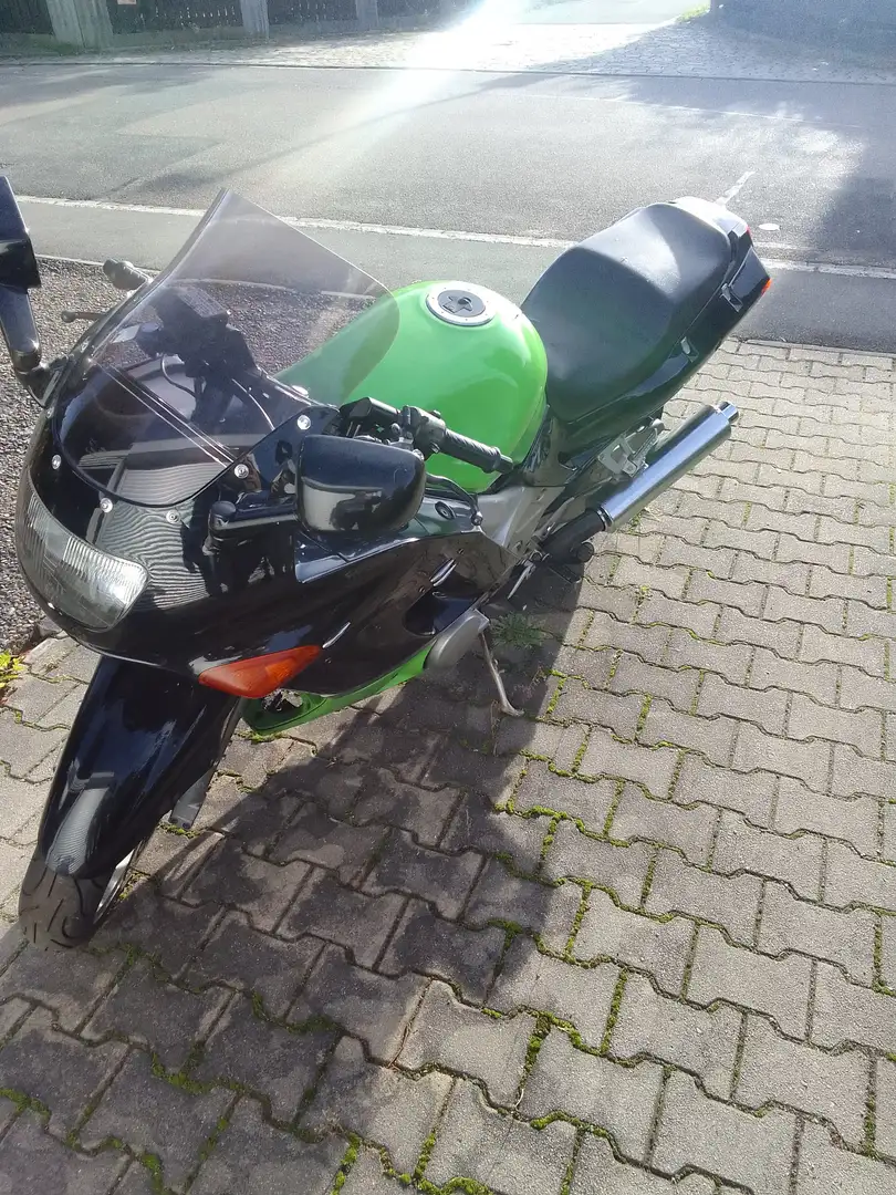 Kawasaki ZZR 600 Grün - 1