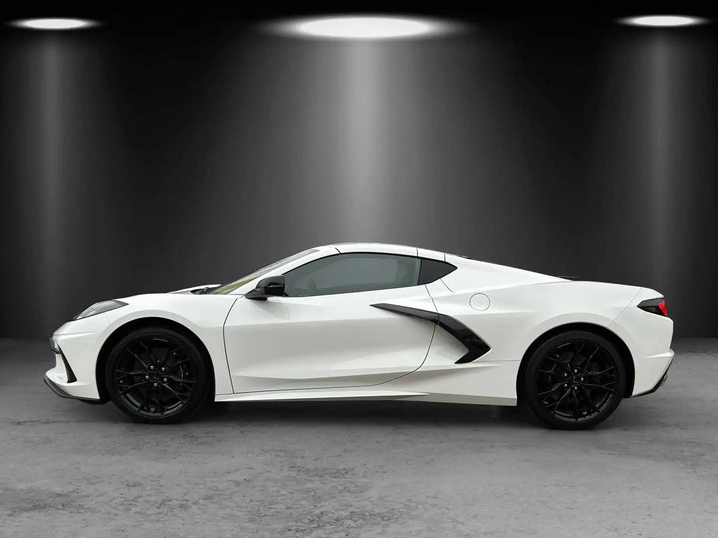 Corvette C8 Coupe 3LT MY 2024 FRONTLIFT/MAGNETIC RIDE/EU- Weiß - 2
