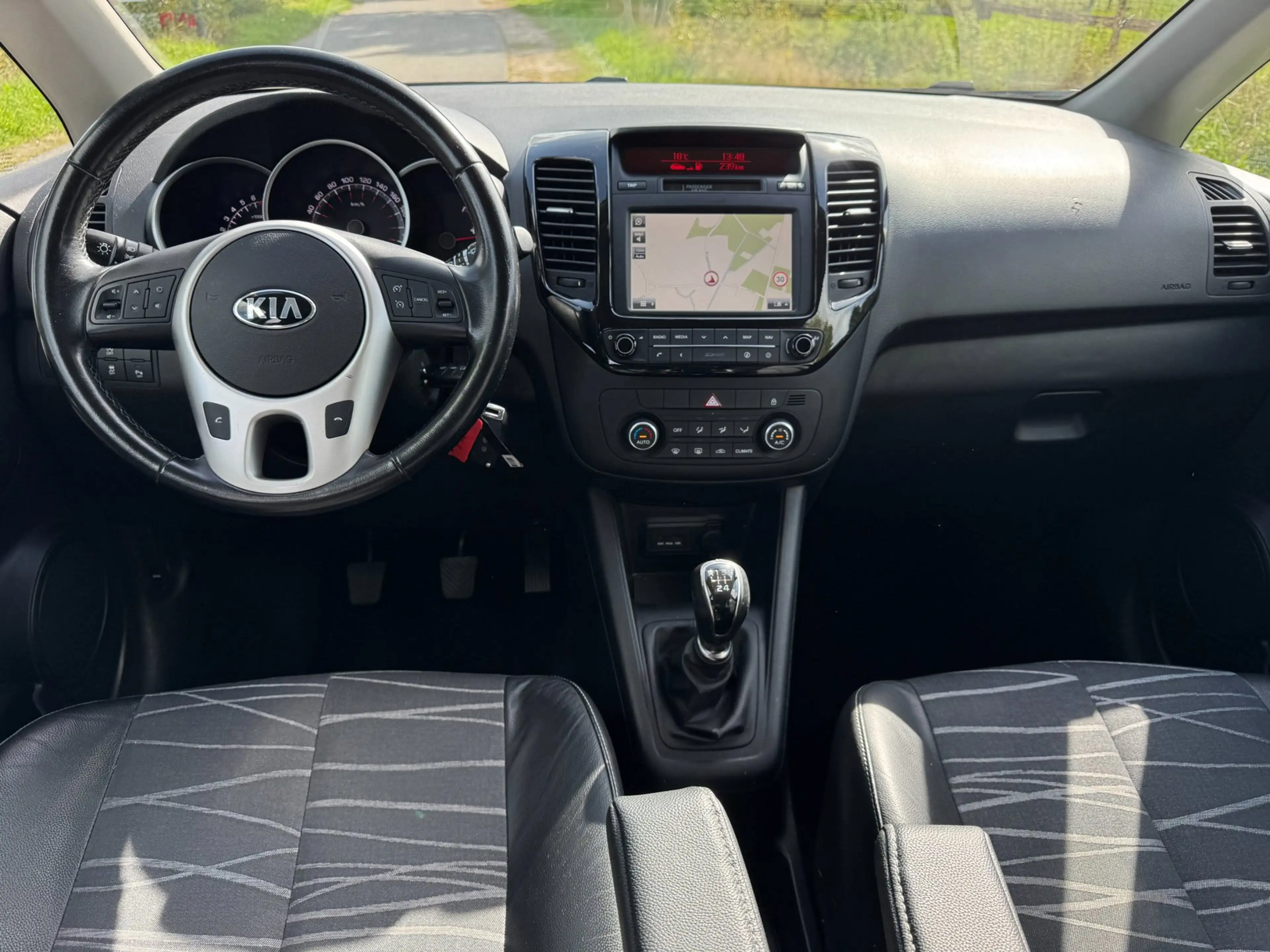 Kia Venga 1.4 CVVT DynamicPLusLine DEALER onderhouden en 1st — photo 12