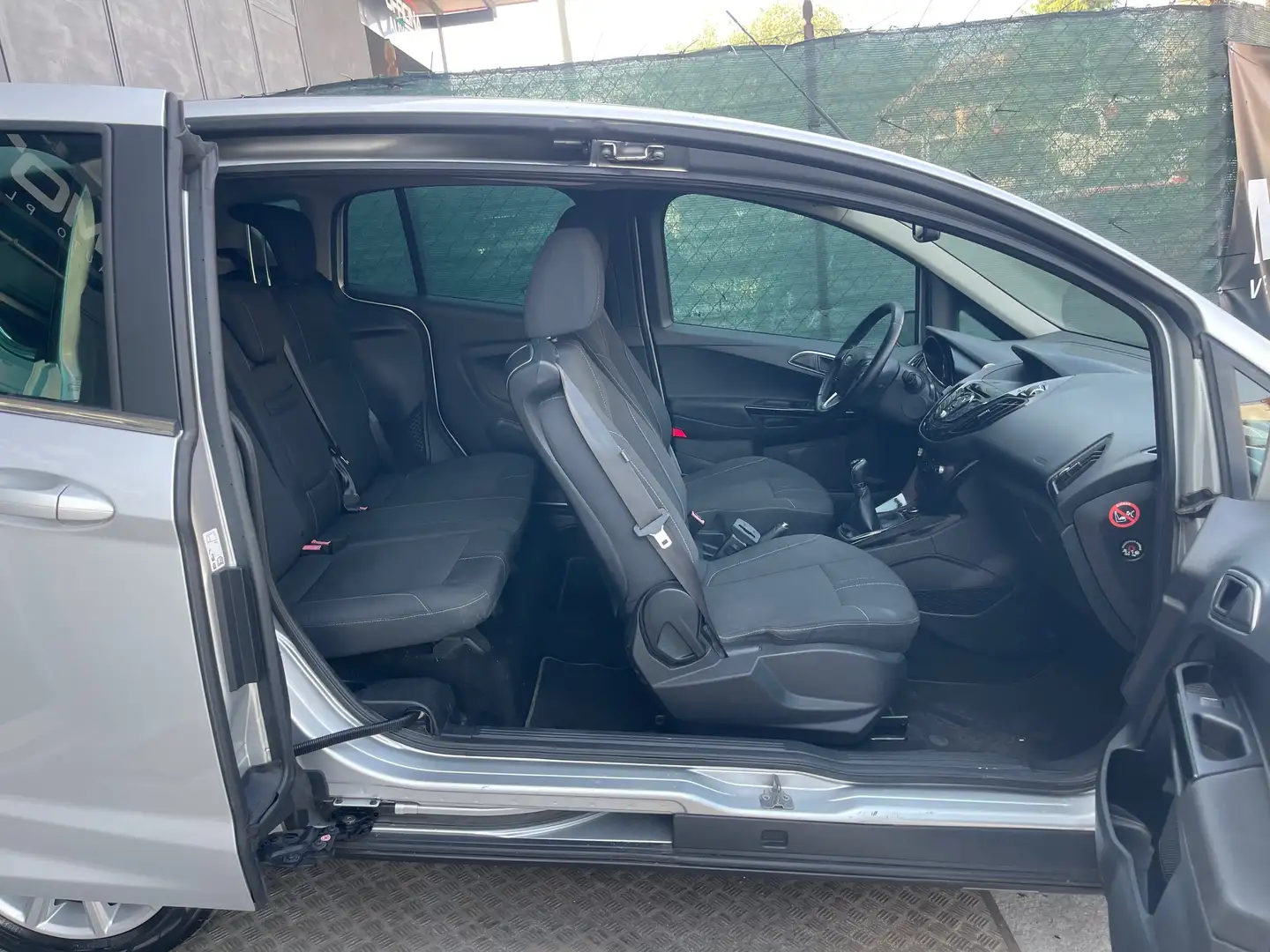 Ford B-Max 1.5 tdci Business Titanium 75cv E6 Gris - 1