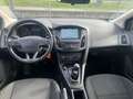 Ford Focus Focus SW 1.5 tdci Business s Weiß - thumbnail 24