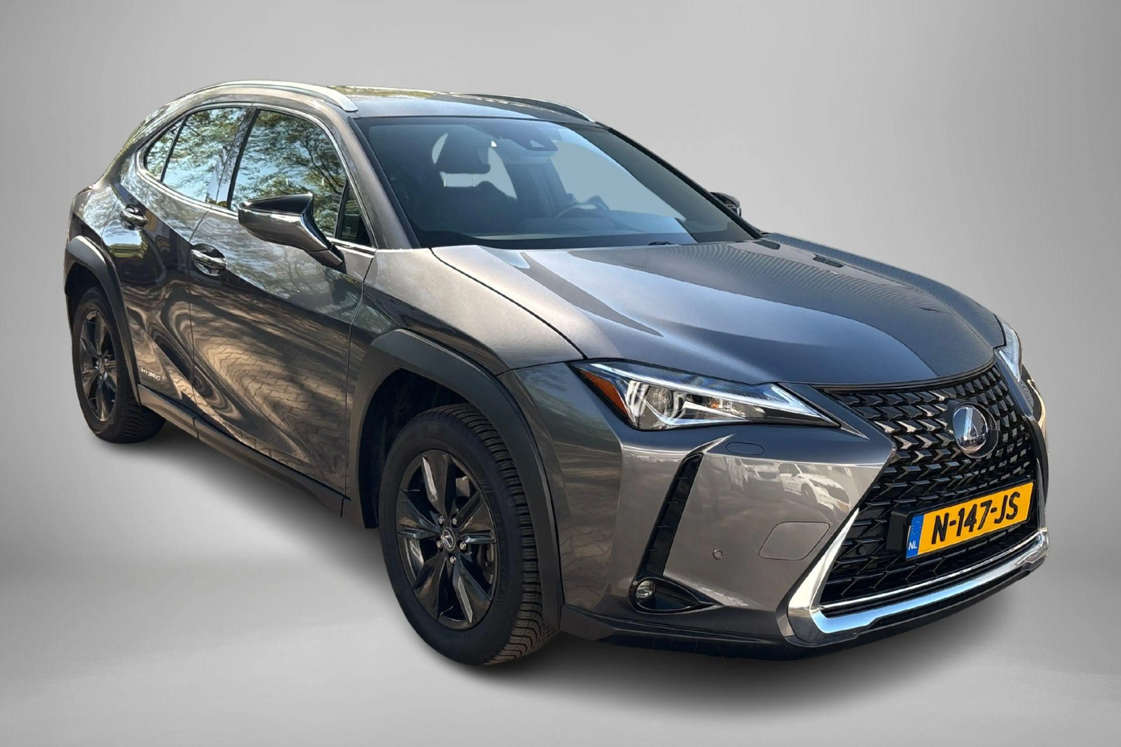 Lexus UX 250h Luxury Line — photo 2