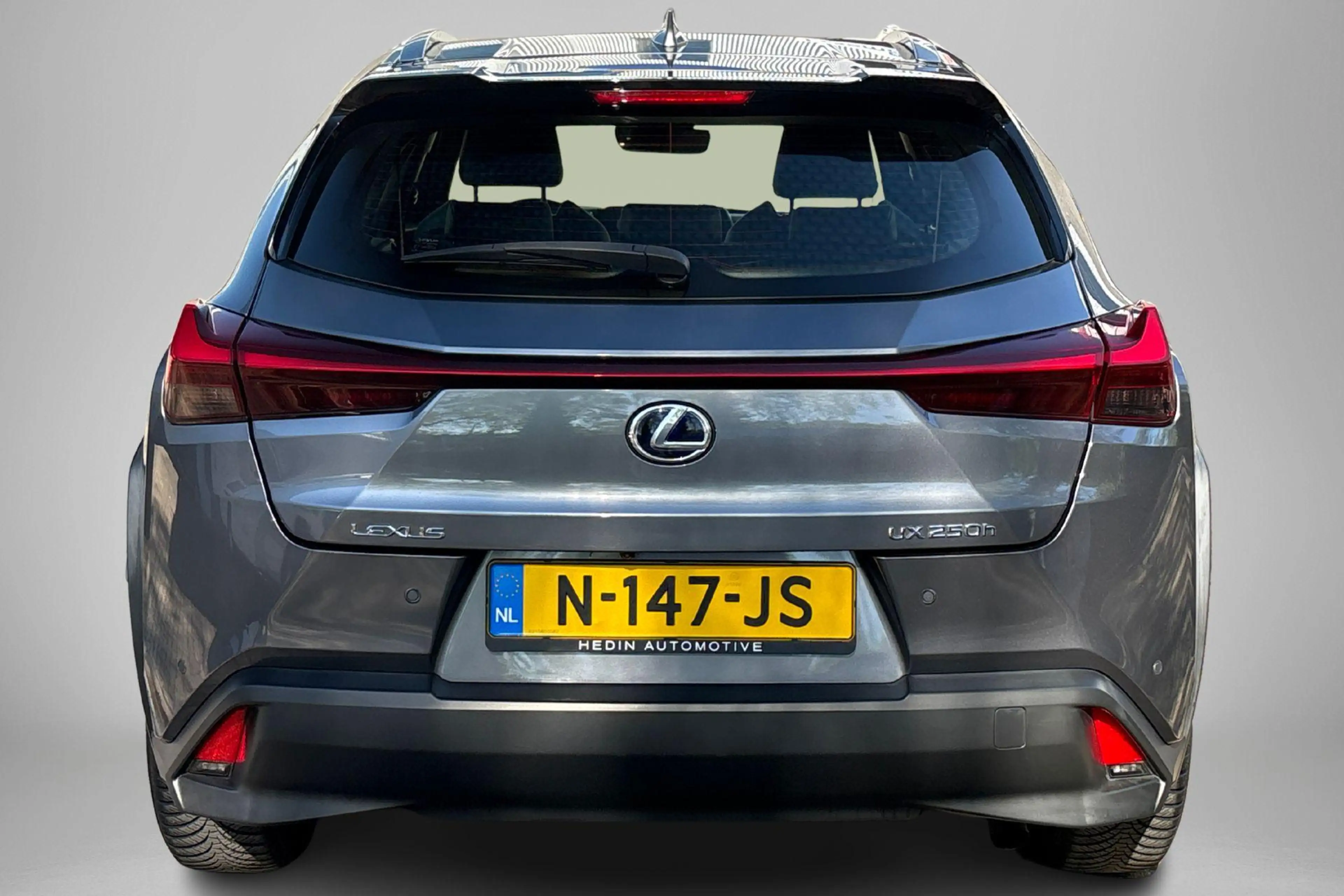 Lexus UX 250h Luxury Line — photo 7