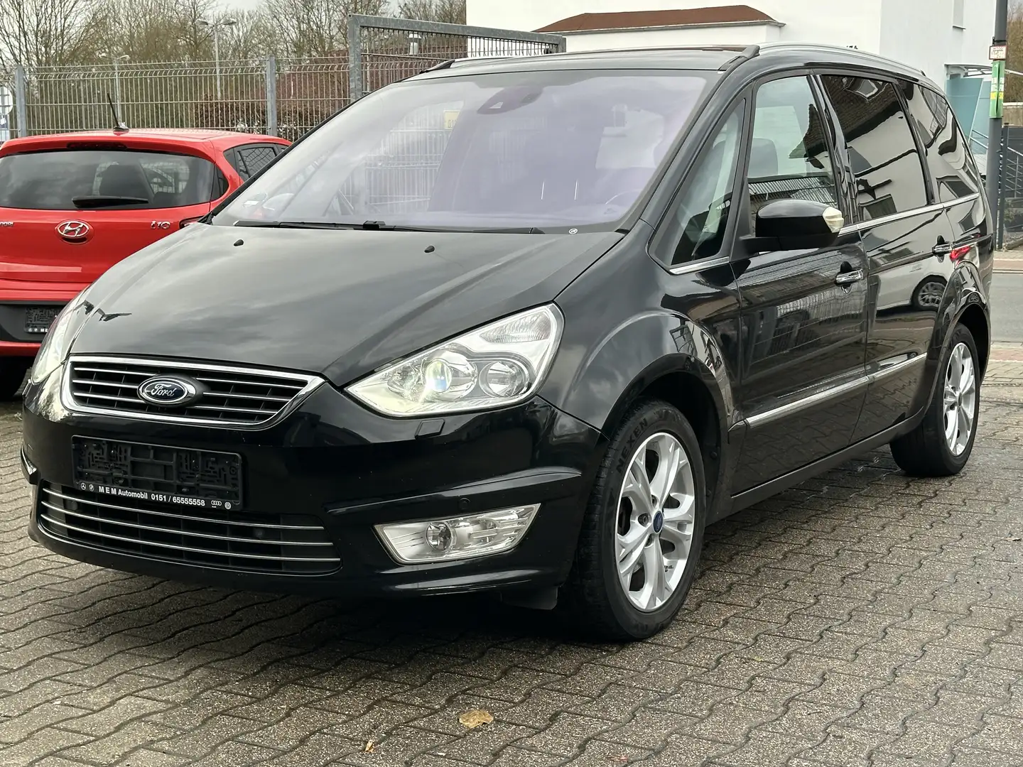 Ford Galaxy Titanium 7 Sitzer Navi Leder 1 Hand Unfallfrei PDC Negro - 1