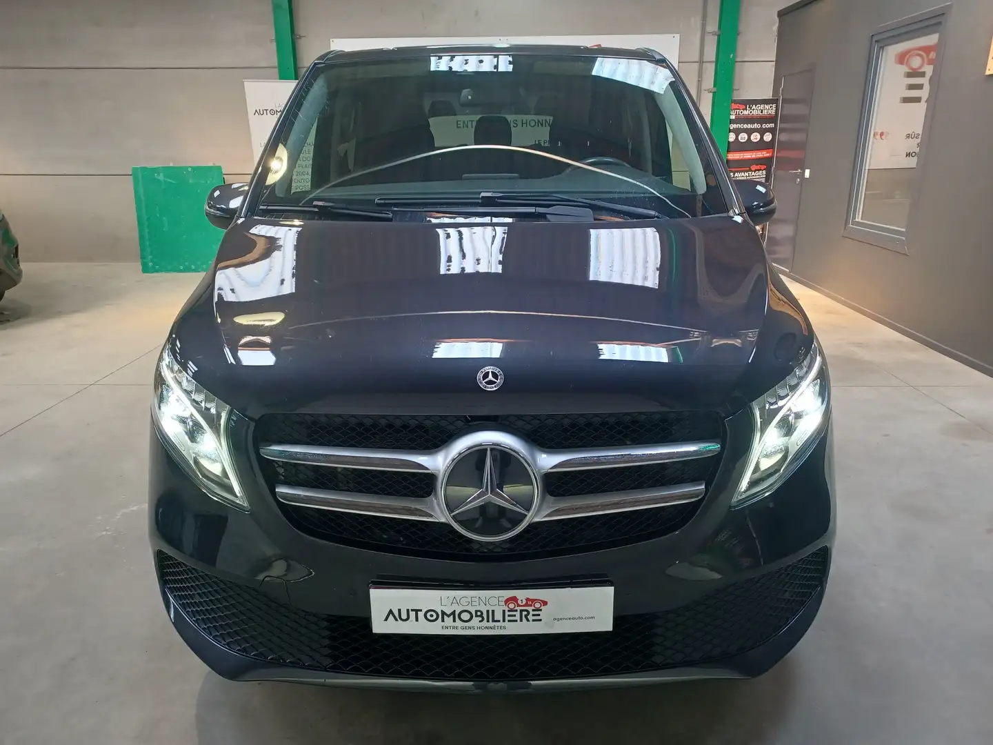 Mercedes-Benz V 250 V 250 d  Avantgarde Utilitaire double cabine 5pls Gris - 2