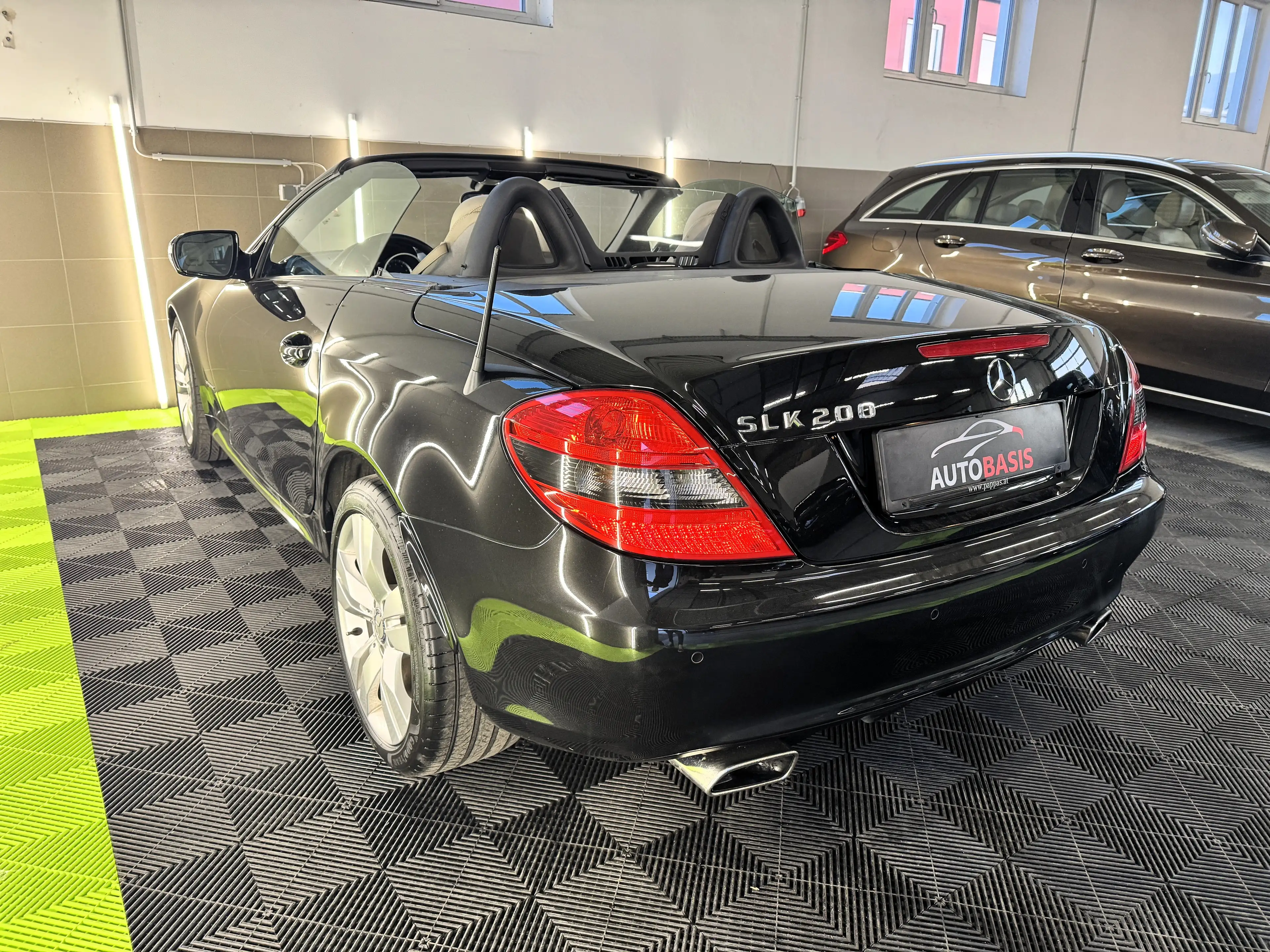 Mercedes-Benz SLK 200 SLK 200 Kompressor 1.Besitz/Nappa/Airscarf/PDC/SHZ — photo 13