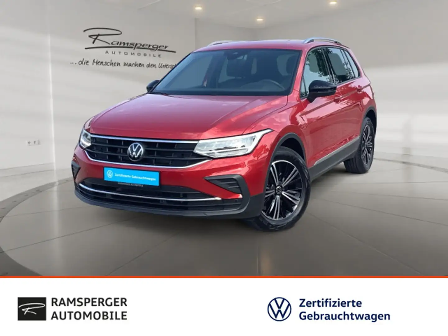 Volkswagen Tiguan 1.5 TSI DSG Active AHK ACC LED Navi Kamer Rot - 1