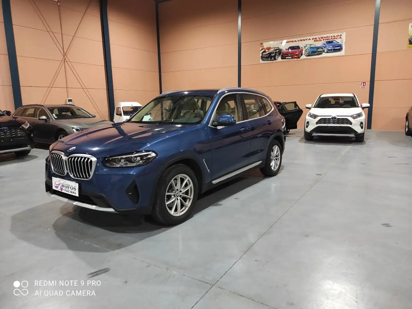 BMW X3 xDrive 20dA xLine Bleu - 1