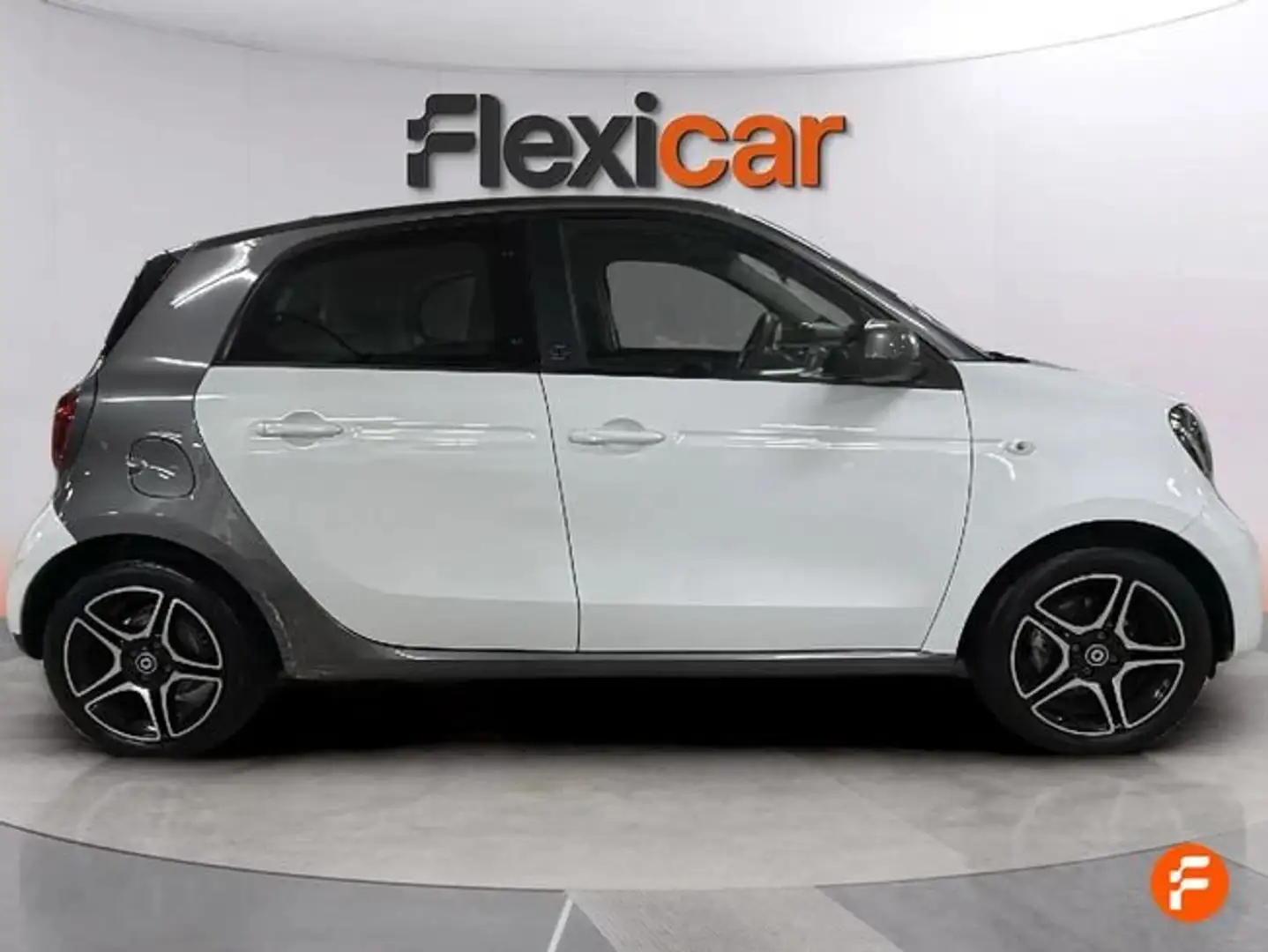 smart forFour 60kW(81CV) EQ - 5P (2021) Blanc - 2