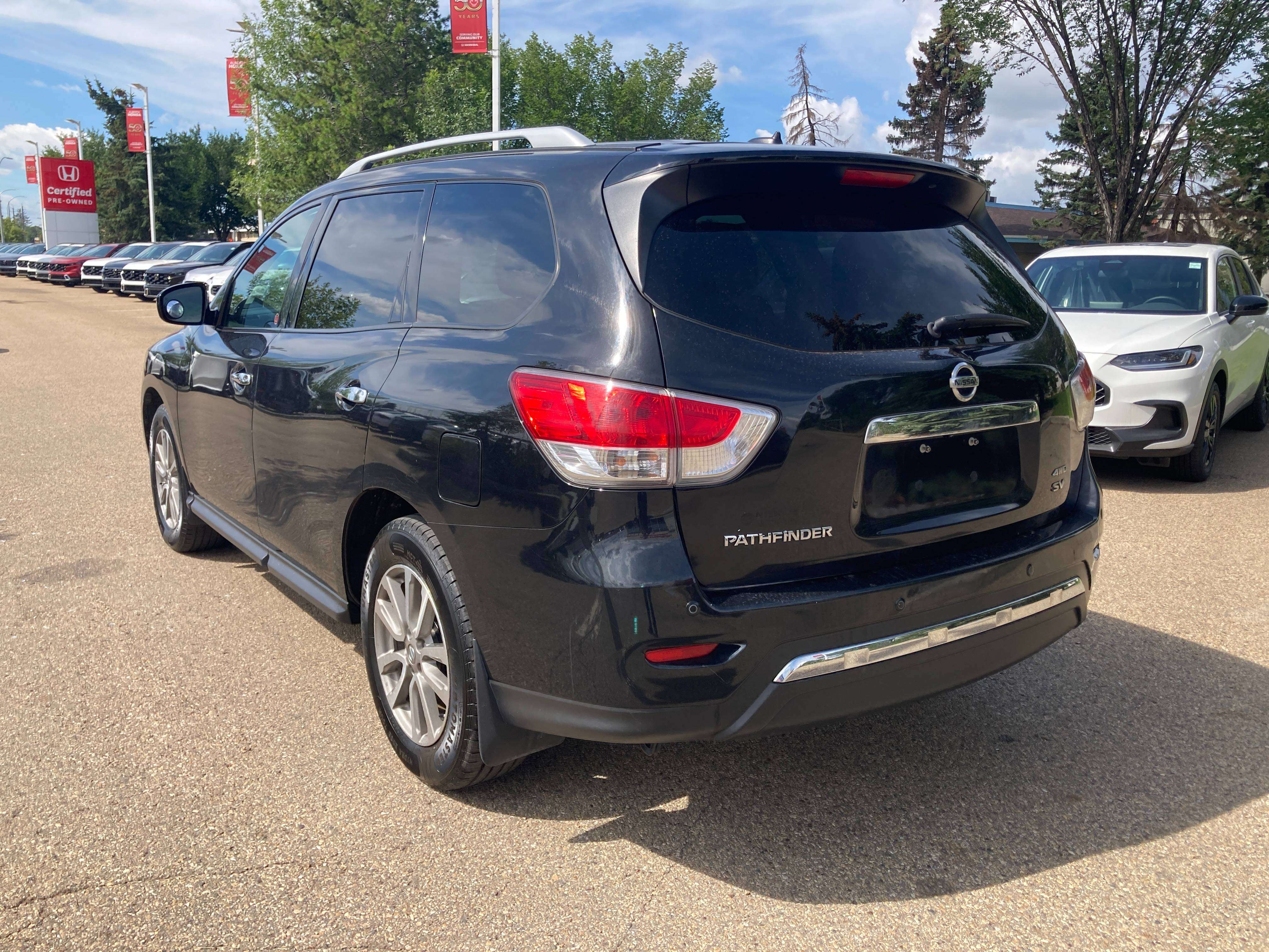 used 2015 Nissan Pathfinder car, priced at $14,900