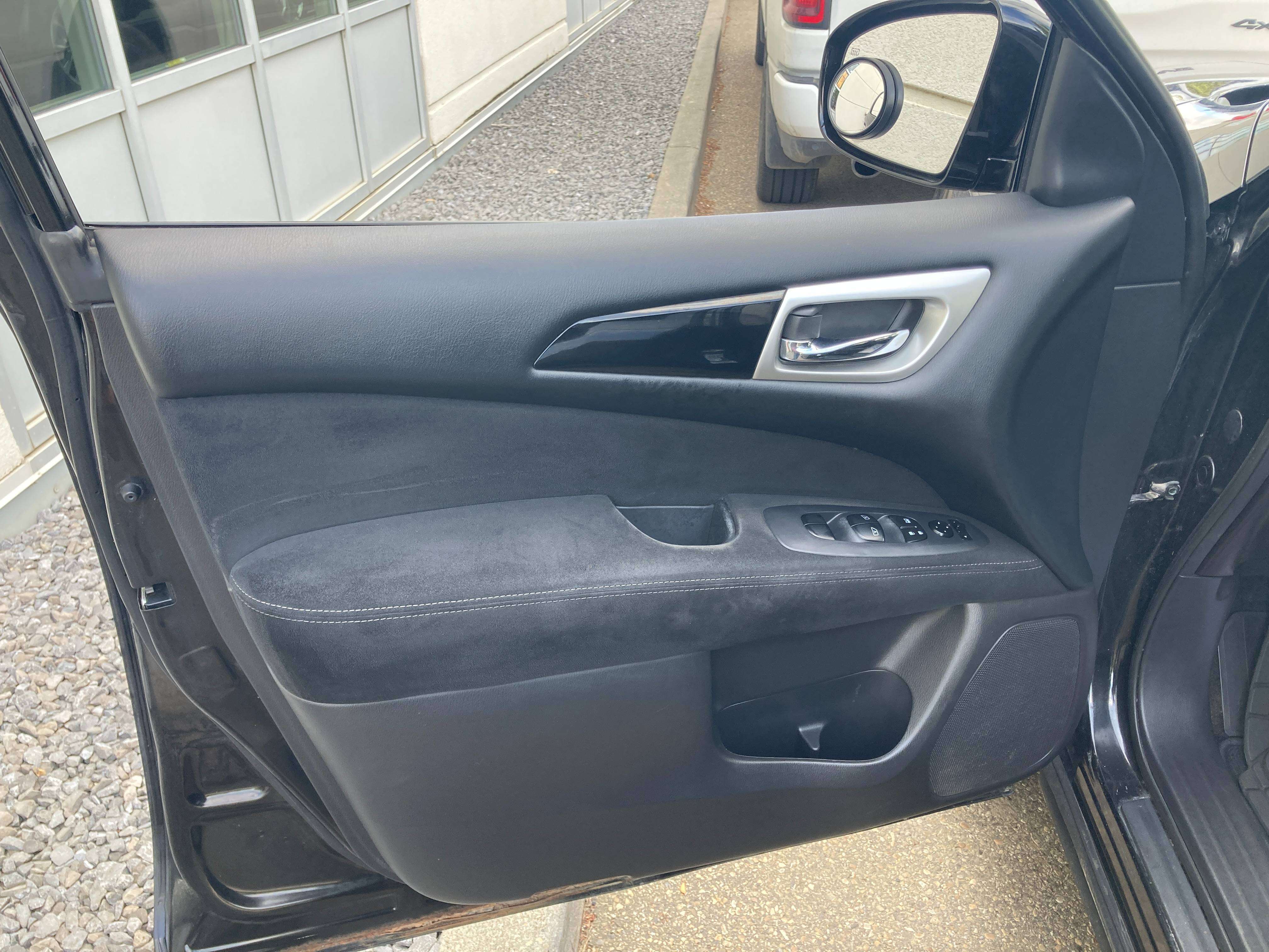 used 2015 Nissan Pathfinder car, priced at $14,900