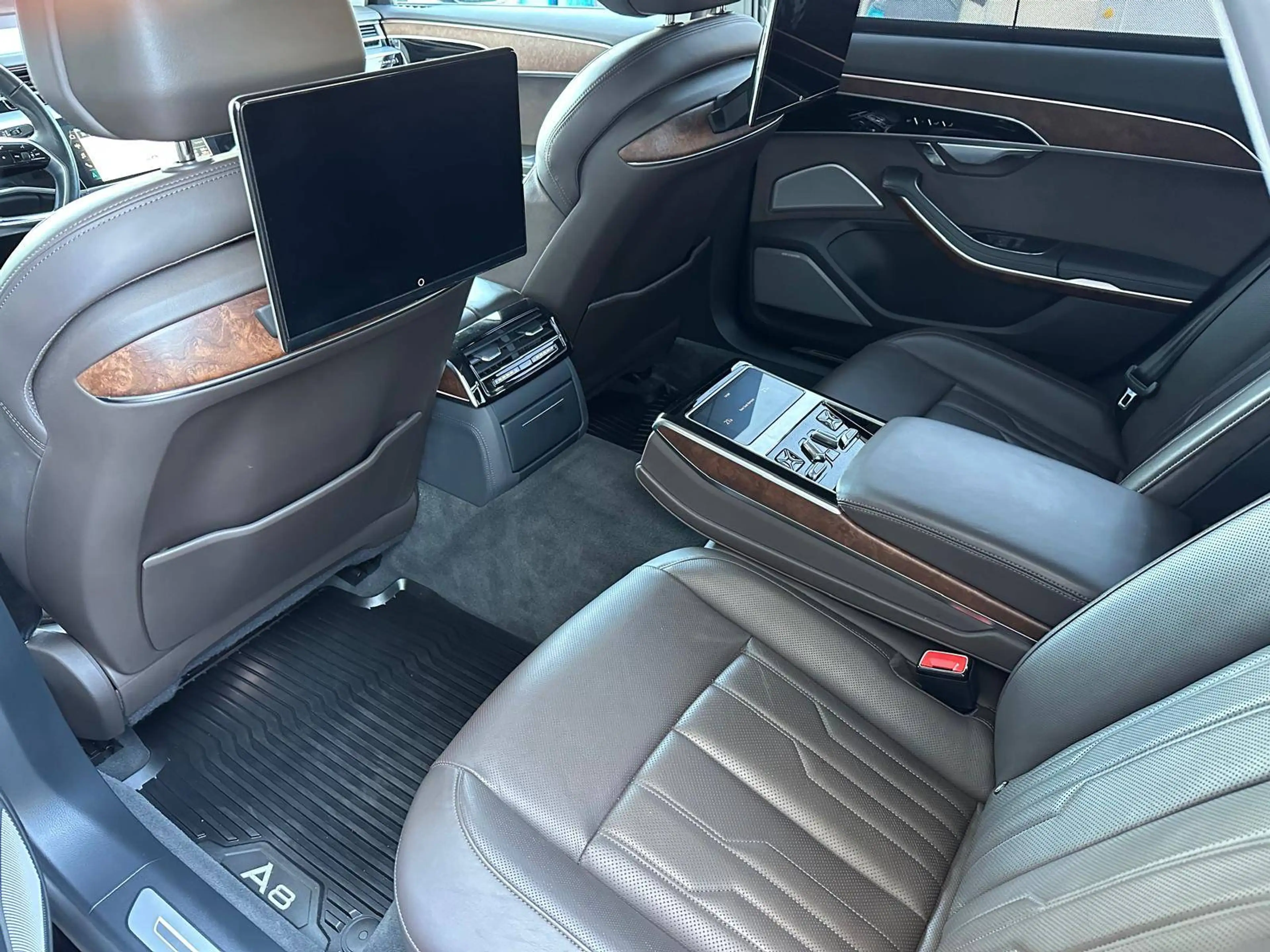 Audi A8 55 TFSI S-Line Lang Quattro *NP ca.180K*Finanzierung* — photo 12