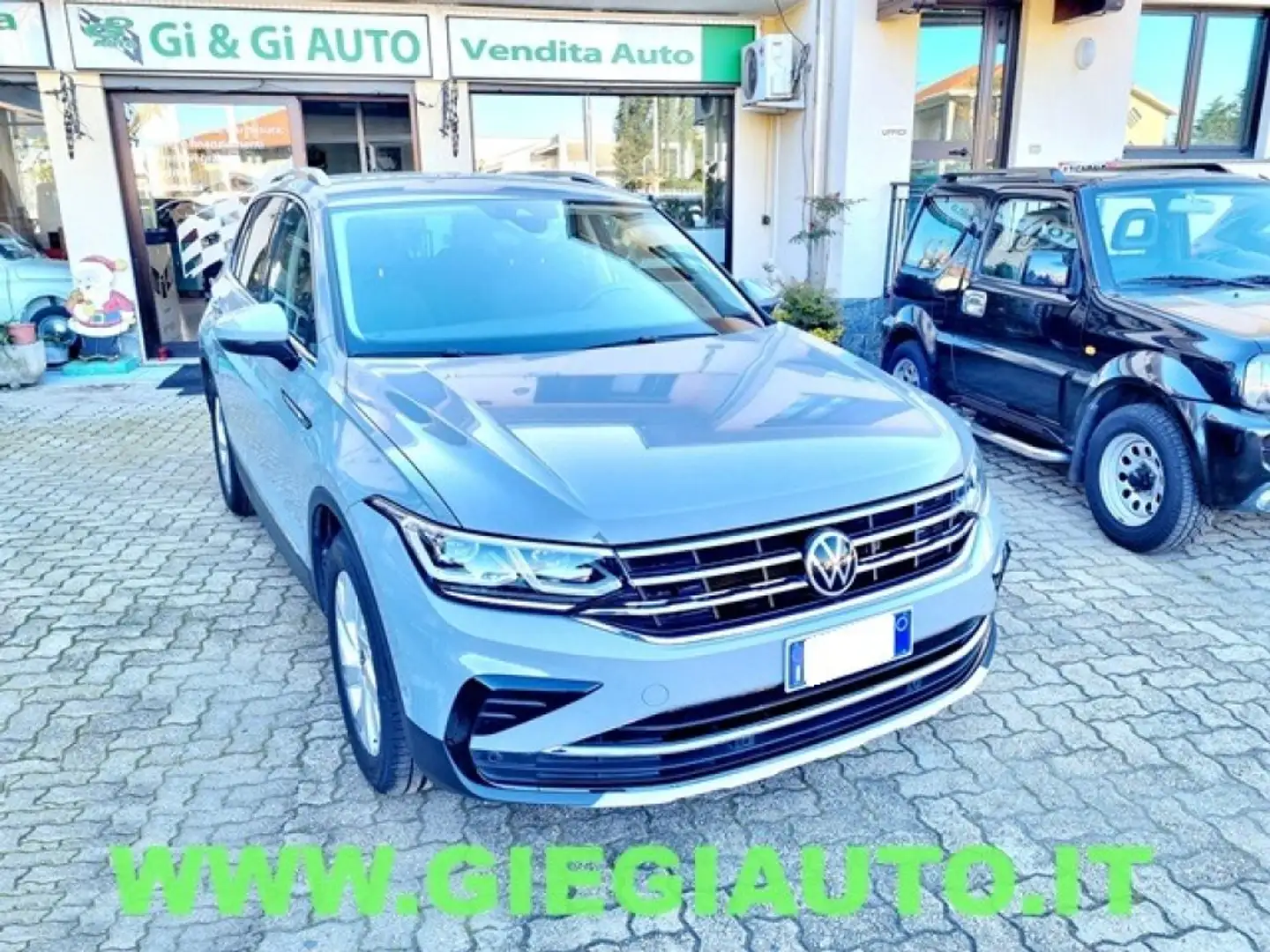 Volkswagen Tiguan 1.5 TSI 150 CV DSG ACT Elegance Gris - 2