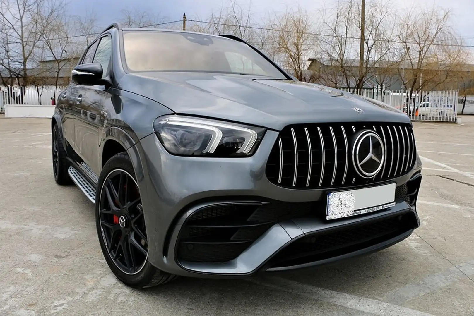 Mercedes-Benz GLE 63 AMG S 4MATIC+ Gris - 2