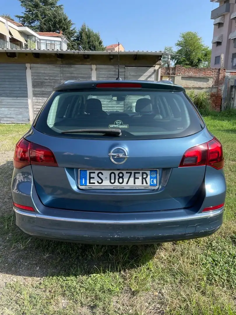 Opel Astra Sports Tourer 1.7 cdti Cosmo 110cv Blu/Azzurro - 2