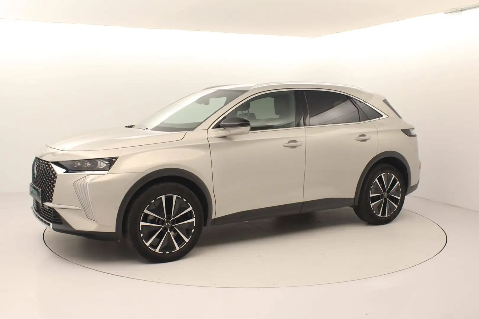 DS Automobiles DS 7 Crossback 1.5BlueHDi Rivoli Aut. Gris - 2