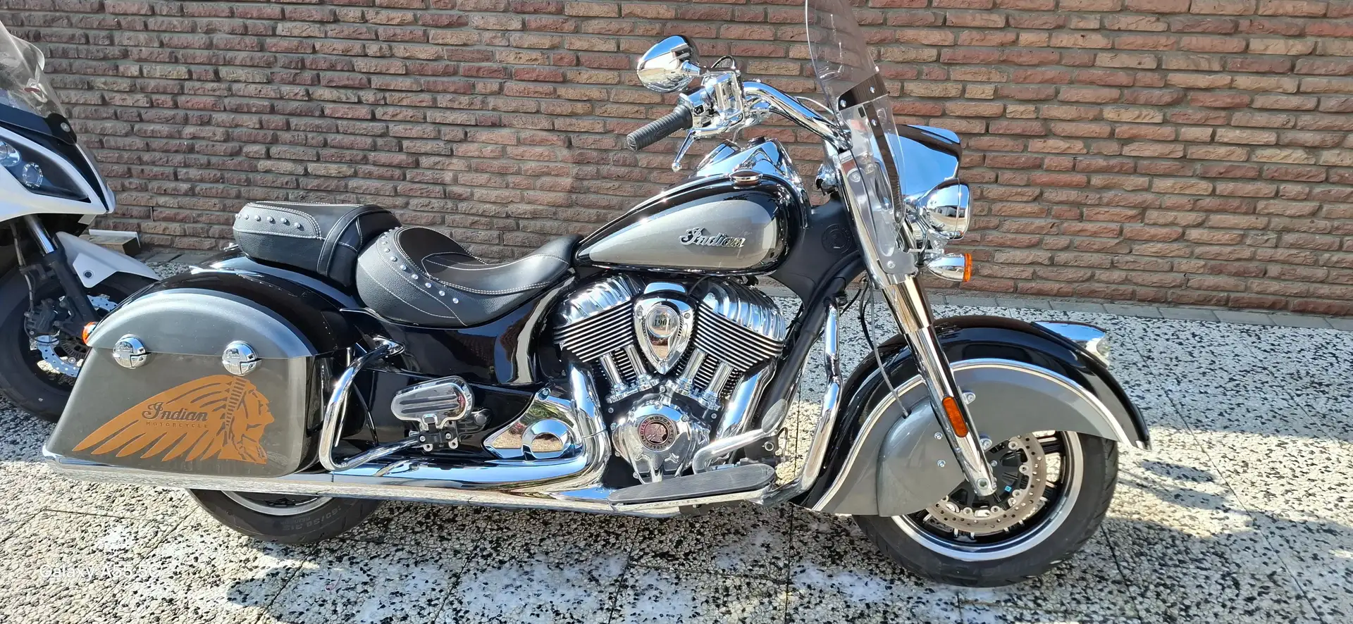 Indian Springfield Springfield absolut neuwertig mit GARANTIE Noir - 1