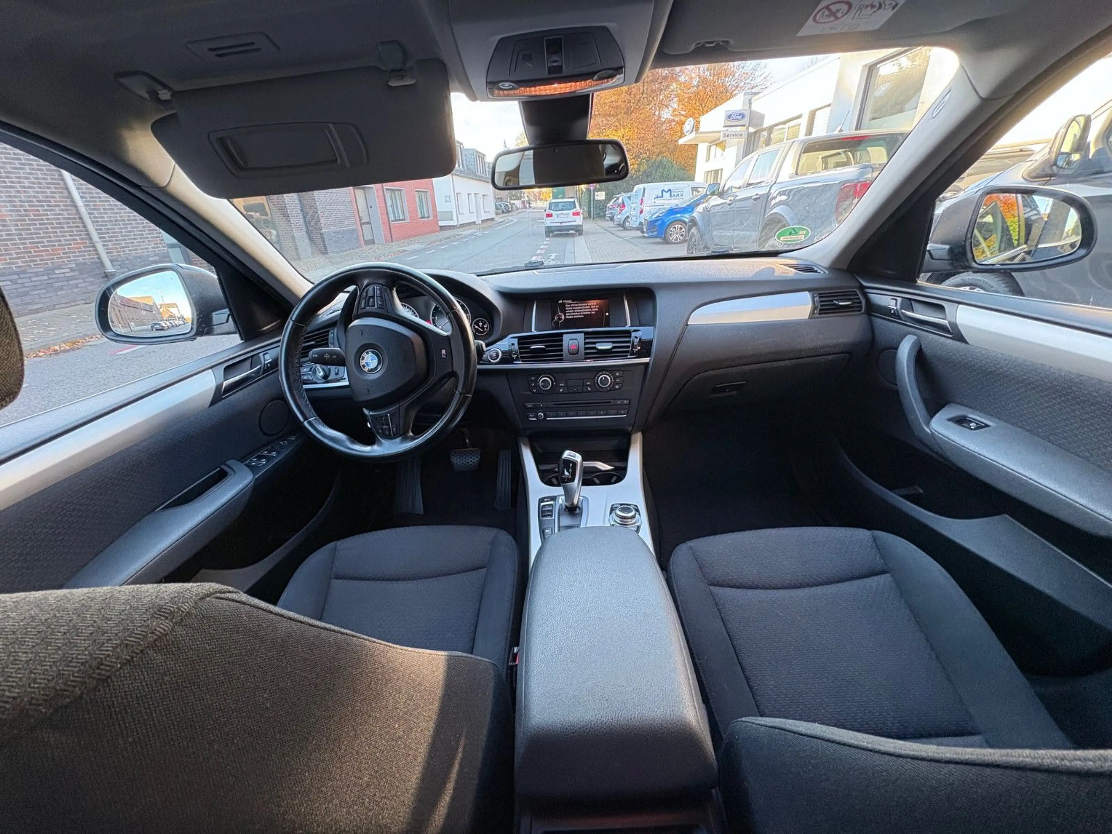 BMW X4 xDrive 20 d-wenig KM!-AUTOMATIK — photo 8