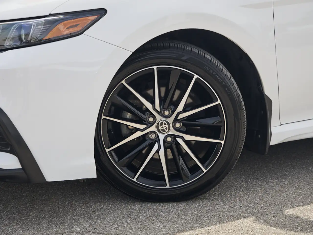 Toyota Camry снимка Toyota Camry