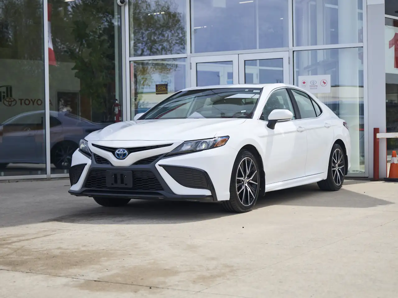 Toyota Camry снимка Toyota Camry