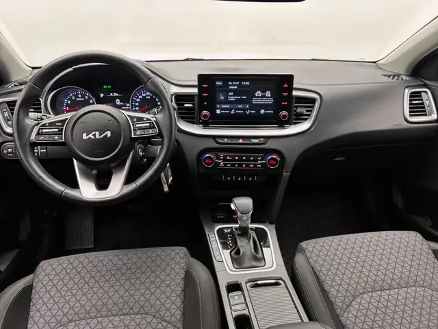 Kia Ceed view 17