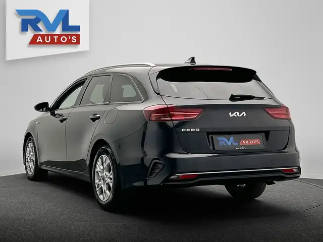 Kia Ceed view 3