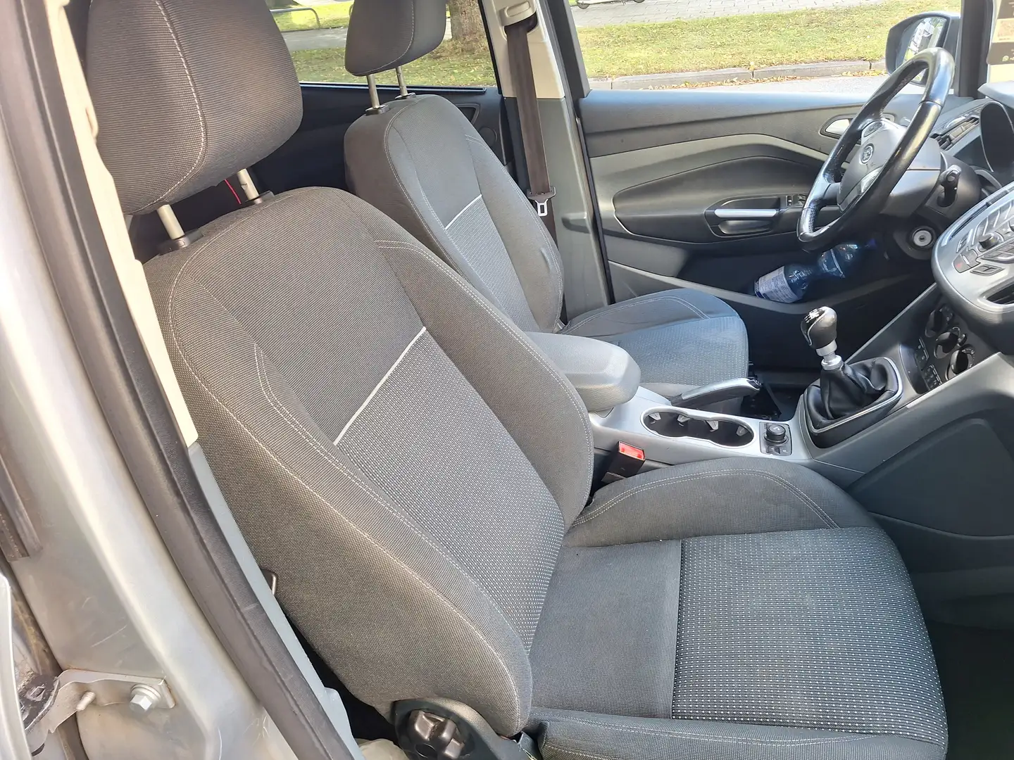 Ford C-Max C-Max 1.0 EcoBoost Start-Stopp-System Champions Ed Серебристый - 2