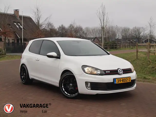Volkswagen Golf GTI 2.0 | Camera | Dynaudio | DSG | Cruise Control | N