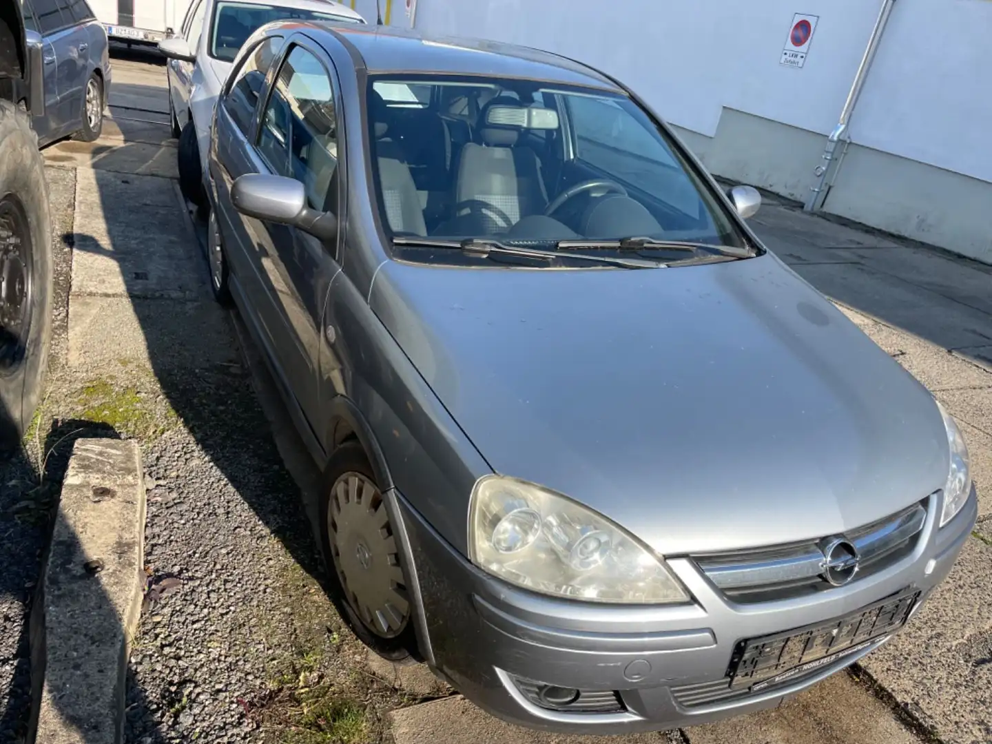 Opel Corsa C Edition mit Klimaautomatik Argintiu - 1