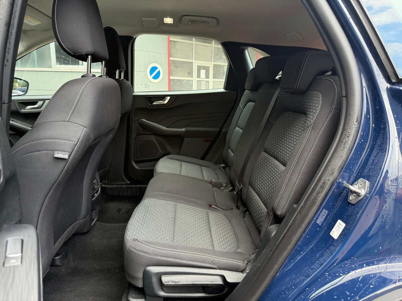 Ford Kuga 1.5 TDCi Cool & Connect LED+NAV+SHZ+AHK+PDC — photo 7