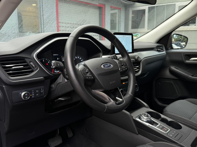 Ford Kuga 1.5 TDCi Cool & Connect LED+NAV+SHZ+AHK+PDC — photo 5