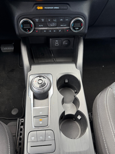 Ford Kuga 1.5 TDCi Cool & Connect LED+NAV+SHZ+AHK+PDC — photo 11