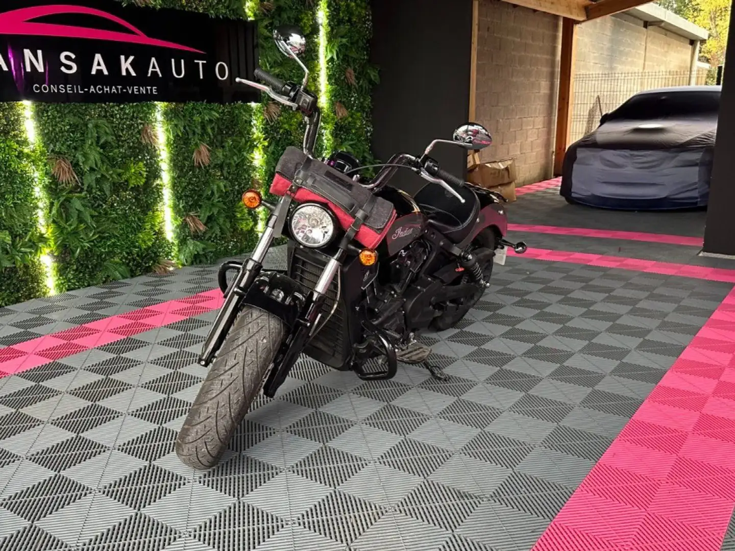 Indian Scout SIXTY 1000cc Noir - 1