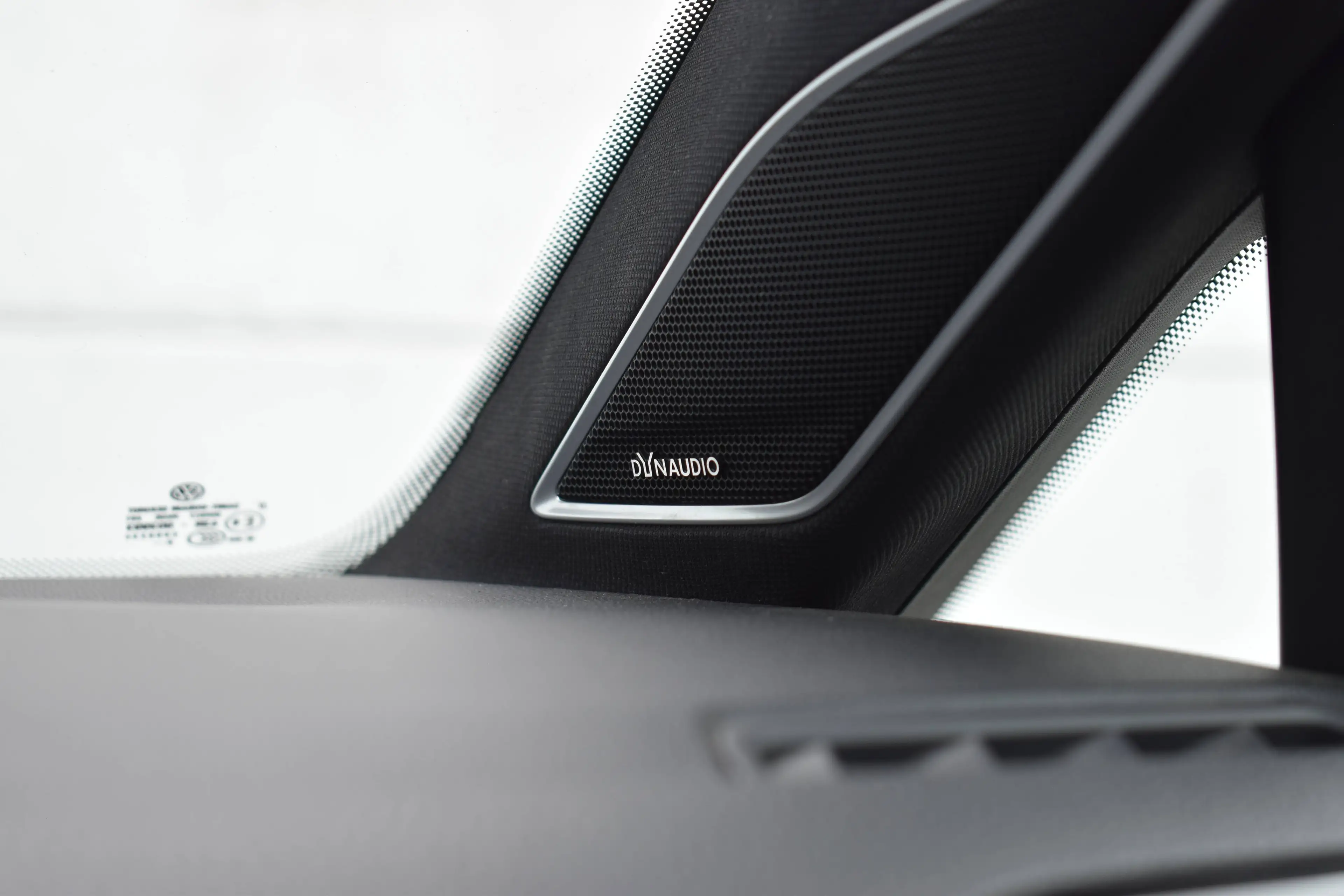 Volkswagen Golf R 2.0TSI 4Motion || Pano-dak || Camera || Virt cockpit || Zetelverwarming — photo 15