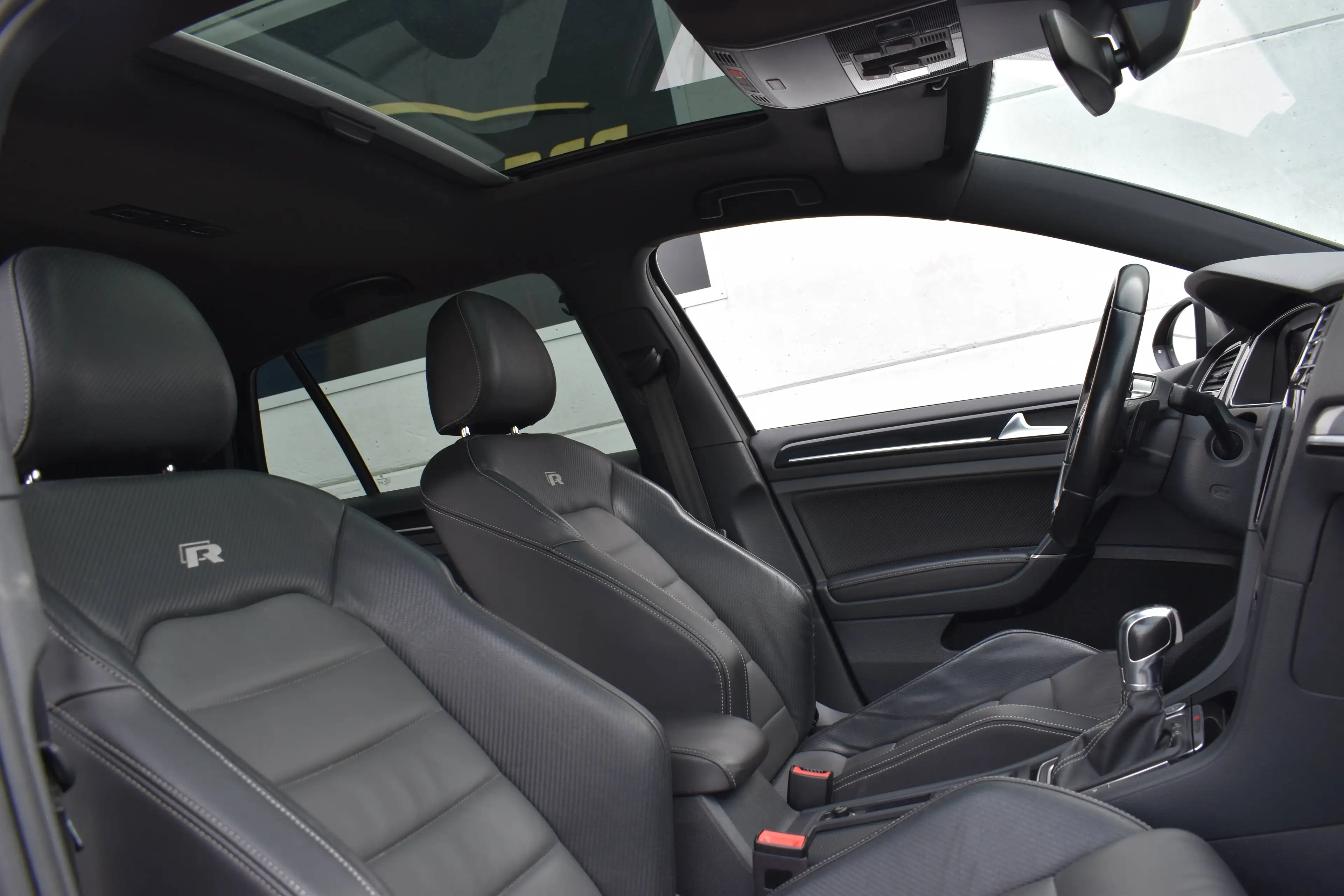 Volkswagen Golf R 2.0TSI 4Motion || Pano-dak || Camera || Virt cockpit || Zetelverwarming — photo 7