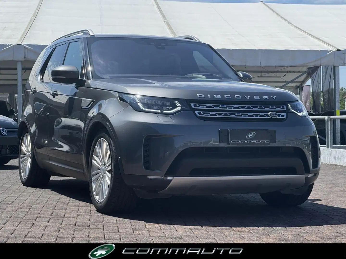Land Rover Discovery 3.0 TD6 249 CV HSE 7p Grijs - 2