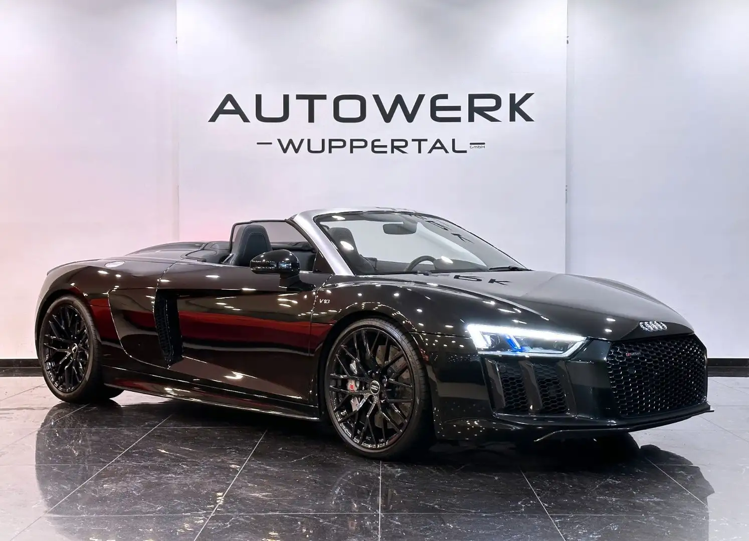 Audi R8 Spyder V10 plus Quattro*SCHALE*KERAMIK*CARBON Siyah - 1