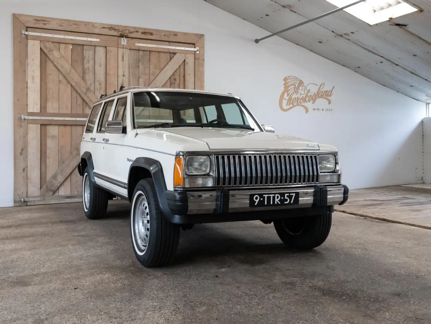 Jeep Wagoneer XJ - Cherokee 500 Ready to go Beyaz - 1