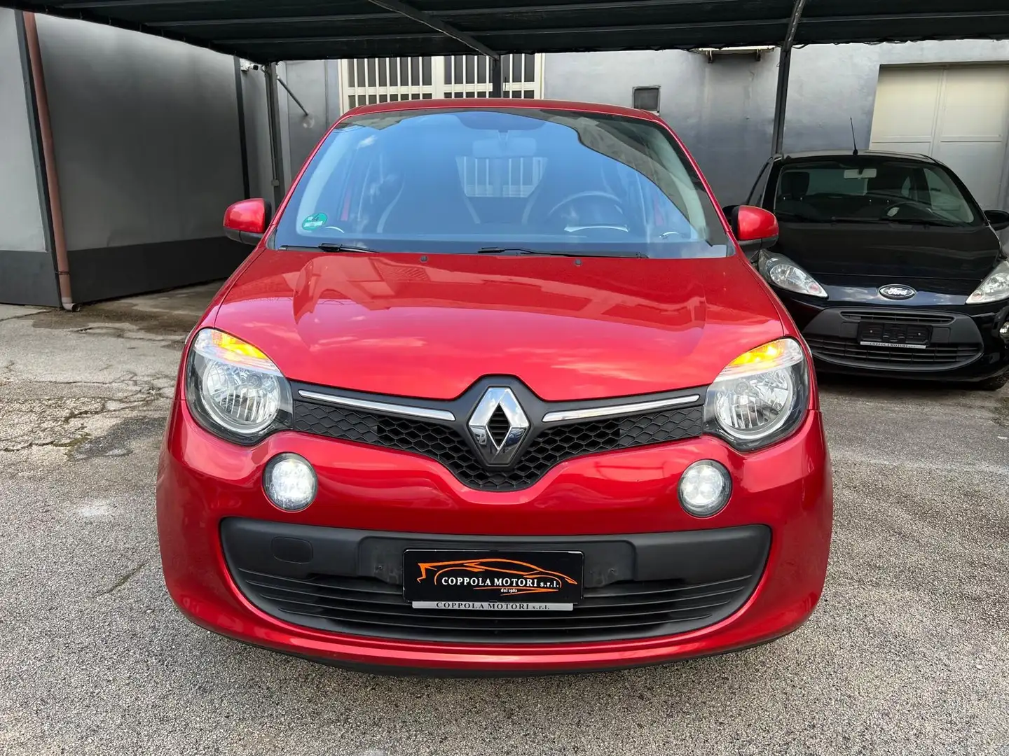 Renault Twingo 1.0 sce Energy 70cv S Clima/Bluetooth Rojo - 2