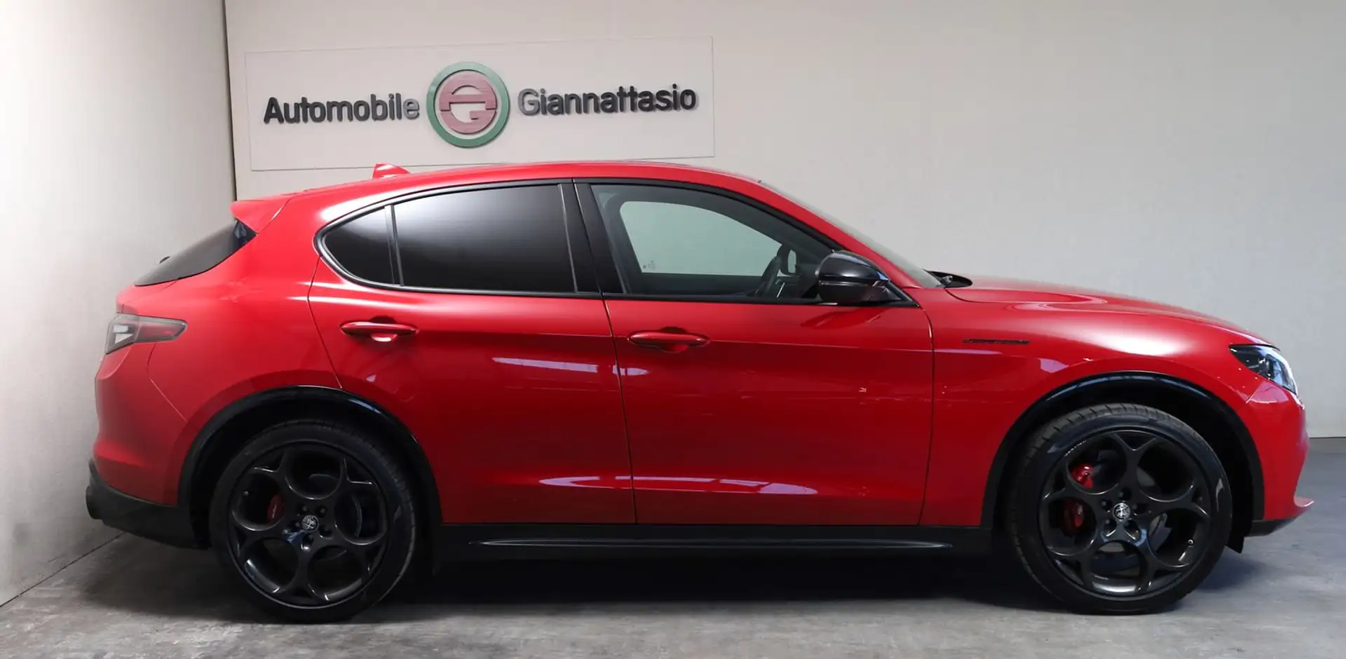Alfa Romeo Stelvio Competizione Q4 Matrix*21"Garantie Rosso - 2