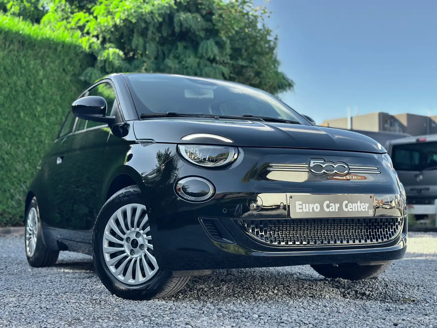 Fiat 500e Long Range 42kWh Schwarz - 1