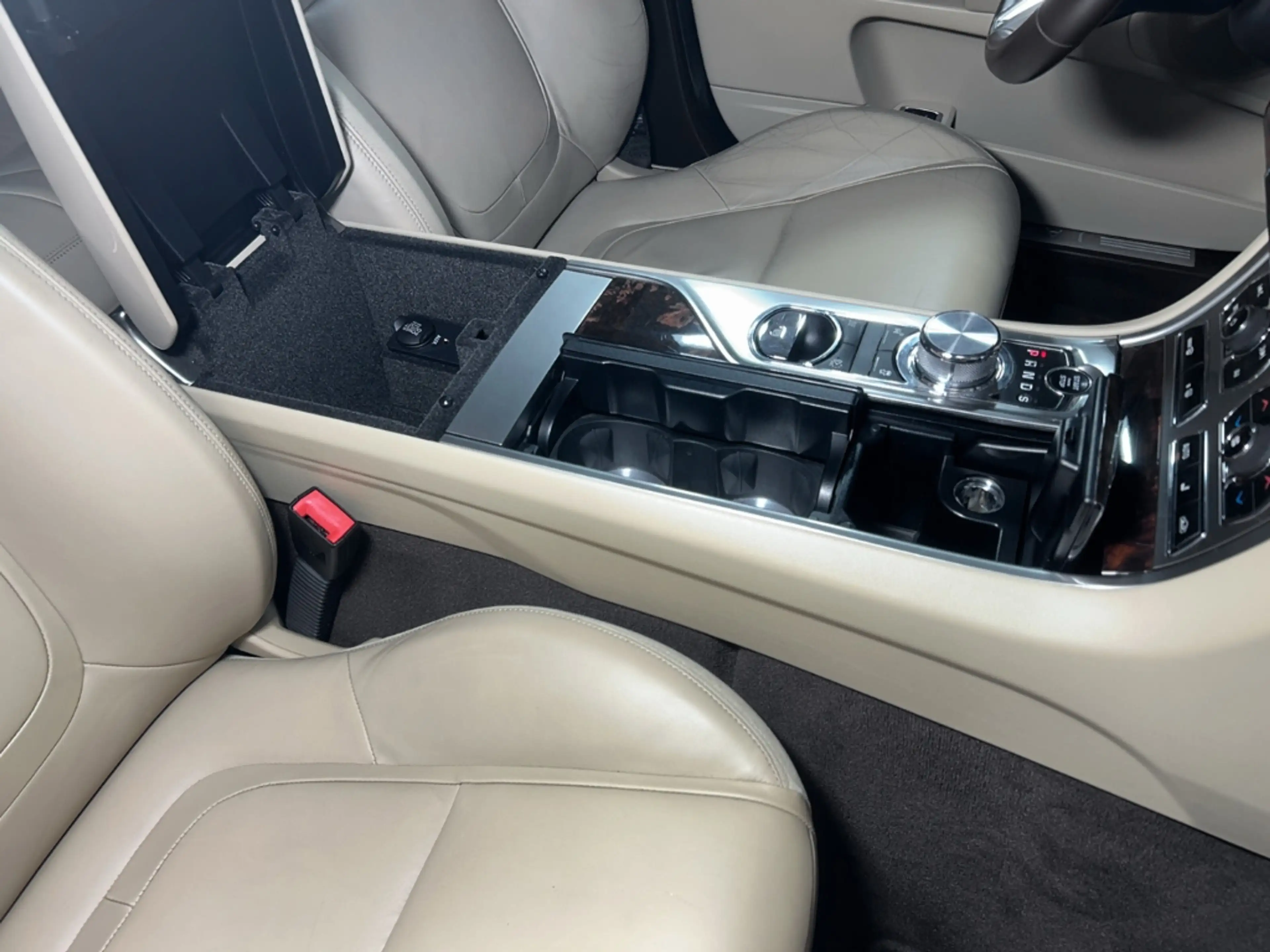 Jaguar XF Jaguar 5.0l V8 Kamera Keyless — photo 14